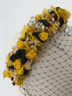 Diadema de flores preservadas Deva para invitadas