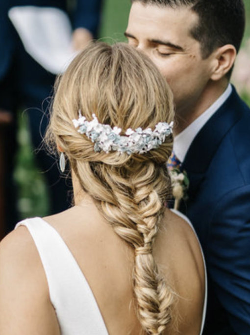 Tocado de porcelana azul para novias Giulia