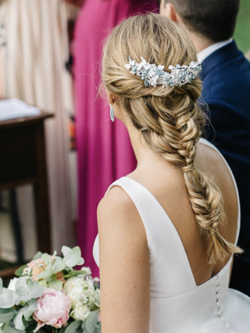 Tocado de porcelana azul para novias Giulia