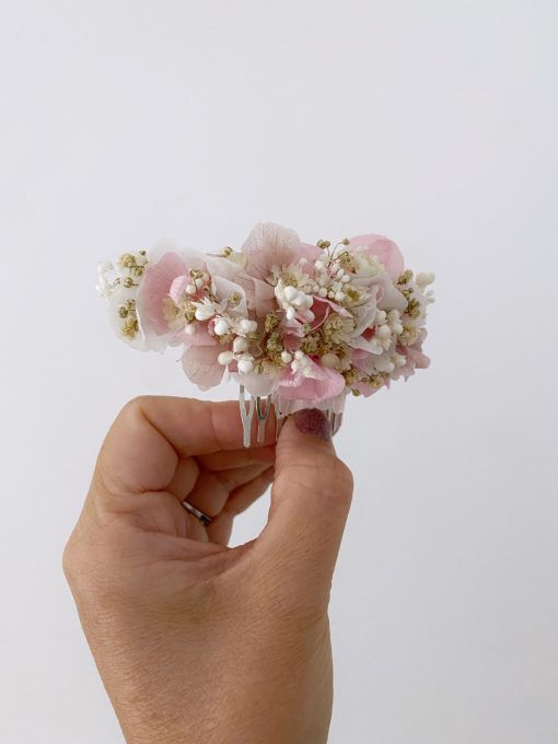 Tocado de flores preservadas Nona