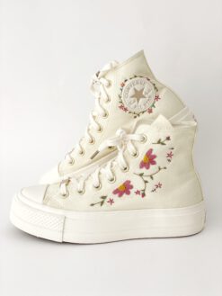 Converse personalizadas flowers bordadas para novia