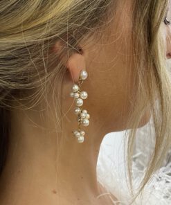 Pendientes de perlas en forma de cascada. Acabado dorado o plata. Agatha